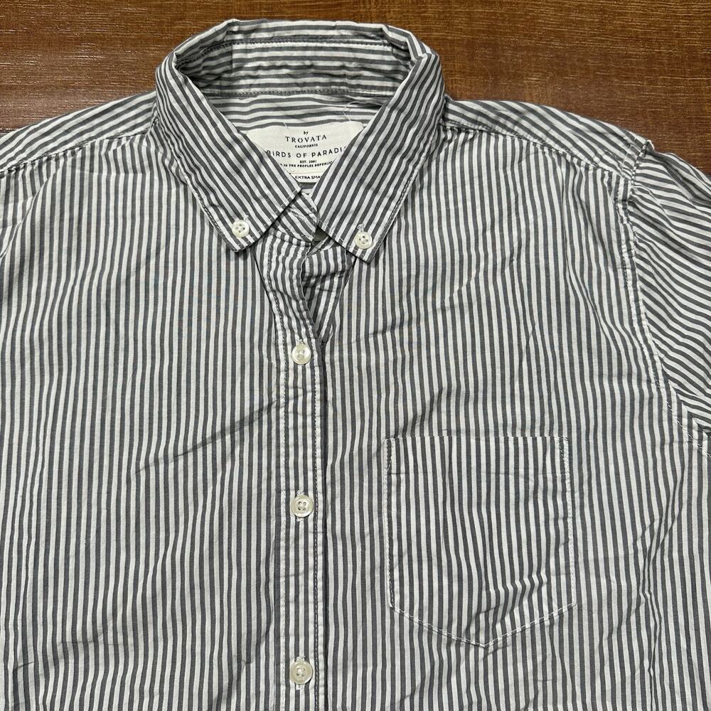 Trovata Birds of Paradis Button Up Shirt Women XS White Stripe Long Sleeve Woven